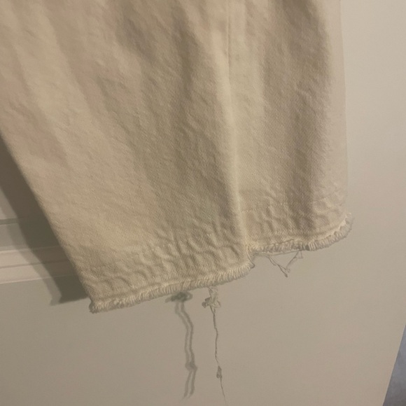 GAP Vintage Straight Distressed Denim - Picture 6 of 6